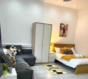 Comfortable flat in Central London